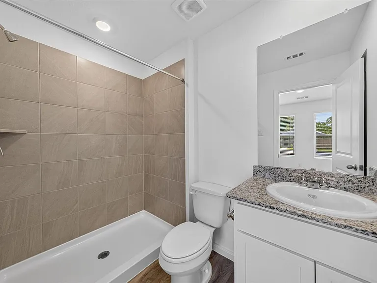 11943 Detar Ct — Photo 8