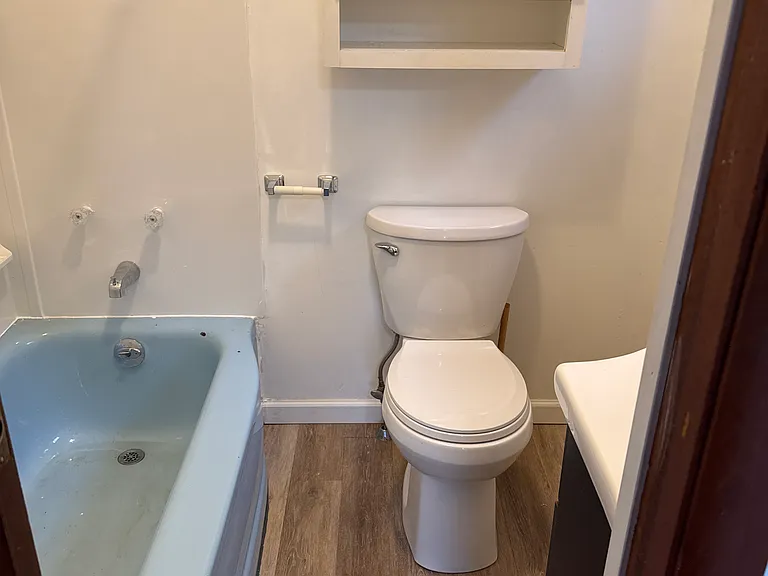 128 Union St #2 — Photo 4