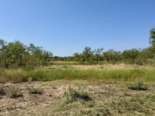 524 S Trap Rd, Fort Mc Kavett, TX 76841