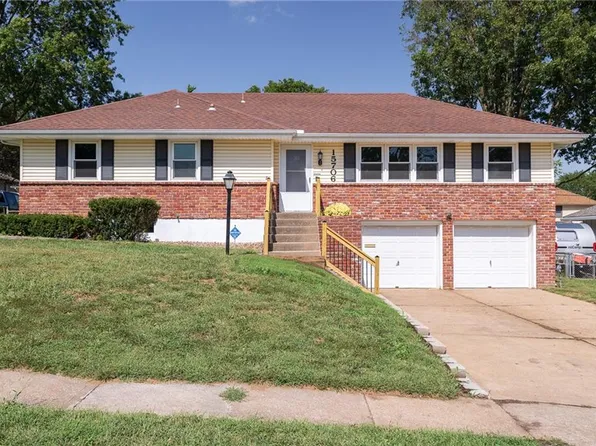 15706 E 44th Ter S, Independence, MO 64055