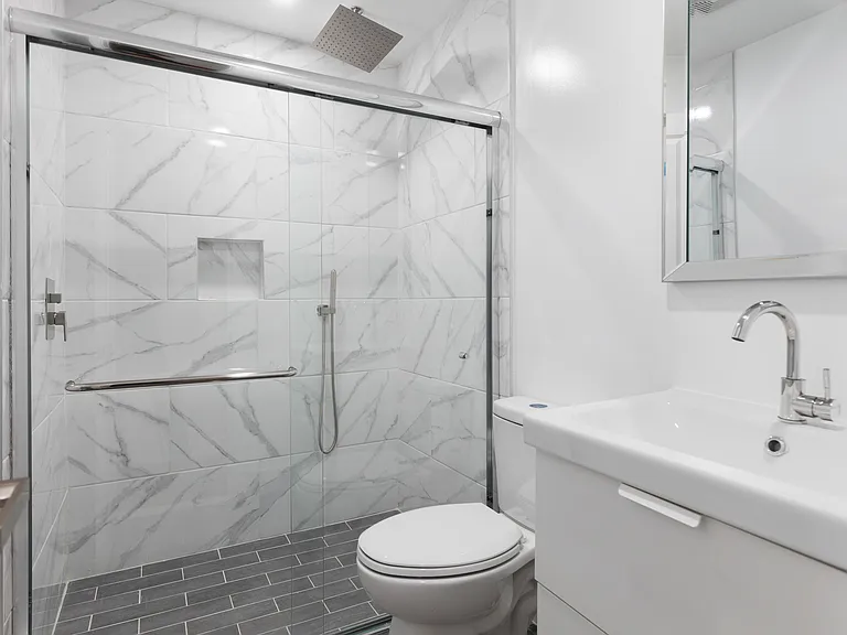 45 Bates St NW #1 — Photo 4