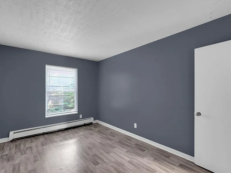Cedar Chase Apartments — Photo 60