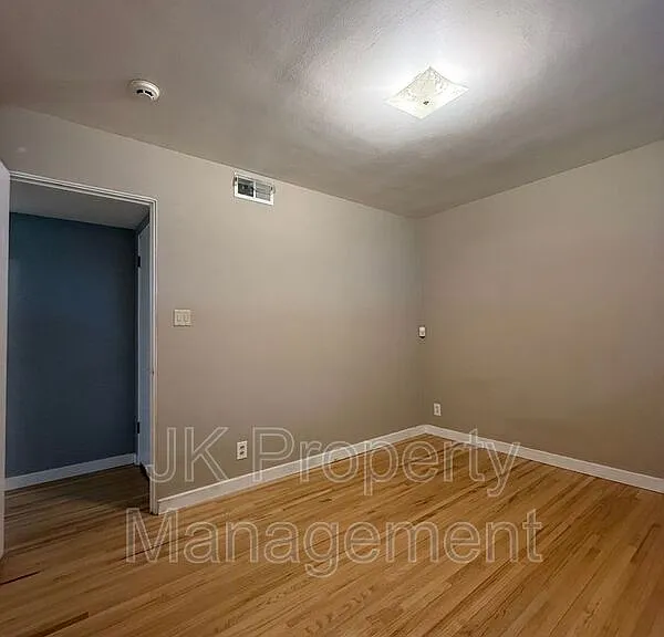 1726 Alder Dr — Photo 35