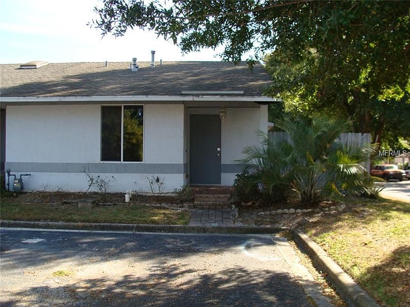 1st image of 1425 Eagle Ln