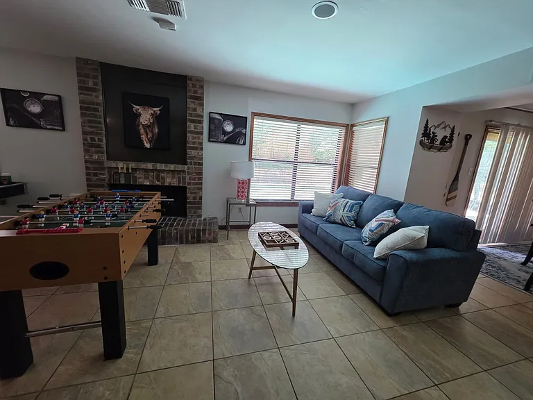 2407 Winding Hollow Ln — Photo 26
