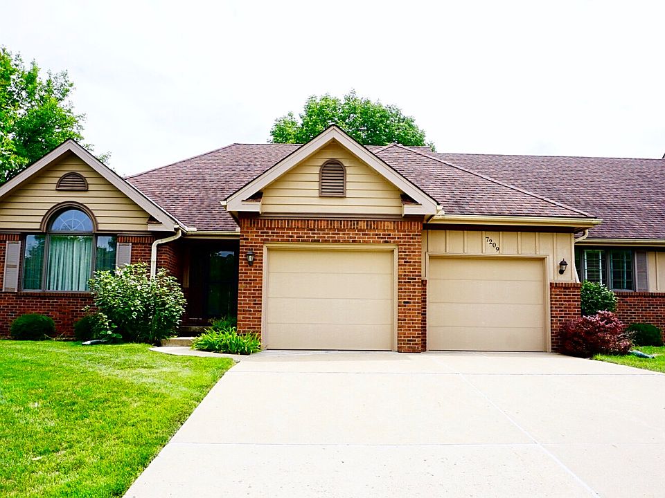 1st image of 7209 N Charles Way #17