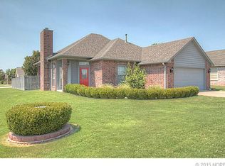 11746 S Holley St, Jenks, OK 74037