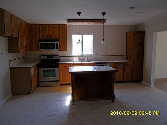 3rd image of 10439 Buckboard Cir