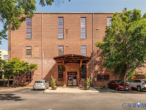 4th image of 815 Porter St #U319