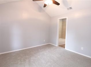 10803 W 62nd St, Shawnee, KS 66203