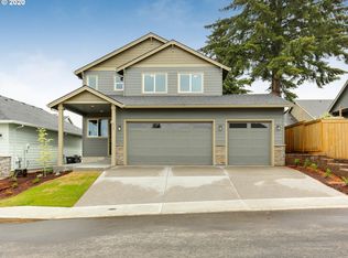 312 NE Regan Hill Loop, Estacada, OR 97023