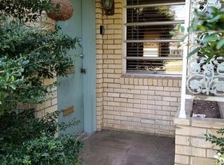 6342 Adams St, Groves, TX 77619