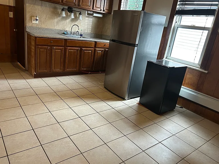 52 Pine St #3 — Photo 2