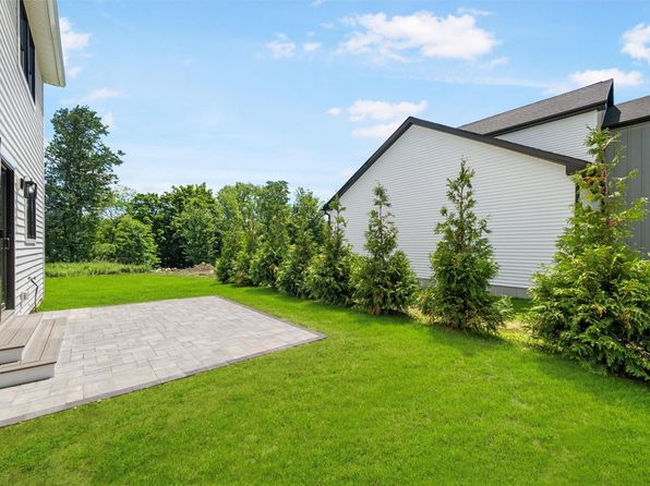 1715 Jessica Court, Mohegan Lake, NY 10547