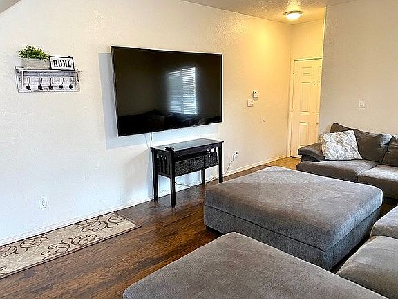 5th image of 2515 Sarita Ave NW