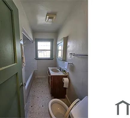 2439 Fruitvale Ave — Photo 7