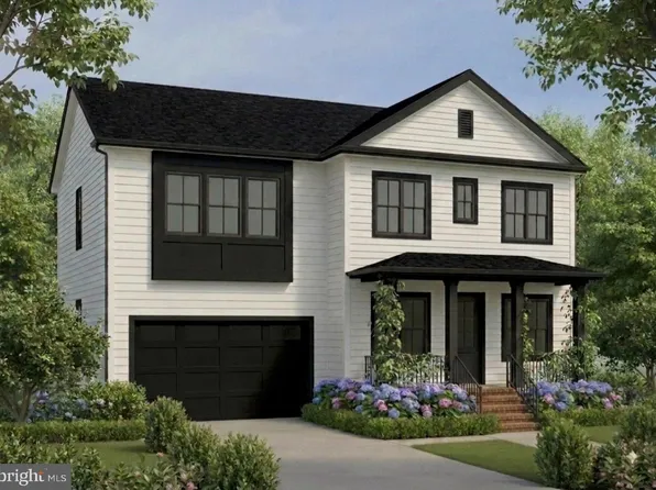 2119 N Huntington St, Arlington, VA 22205