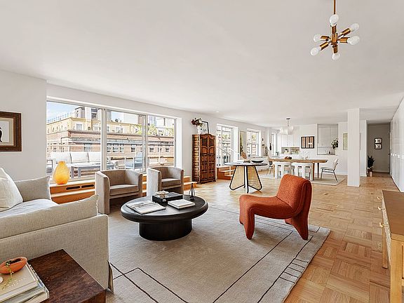 2nd image of 535 E 86th St #18A