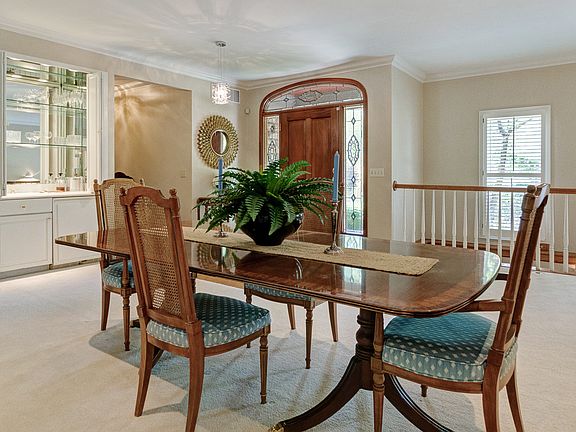 4th image of 4286 Birnam Ct