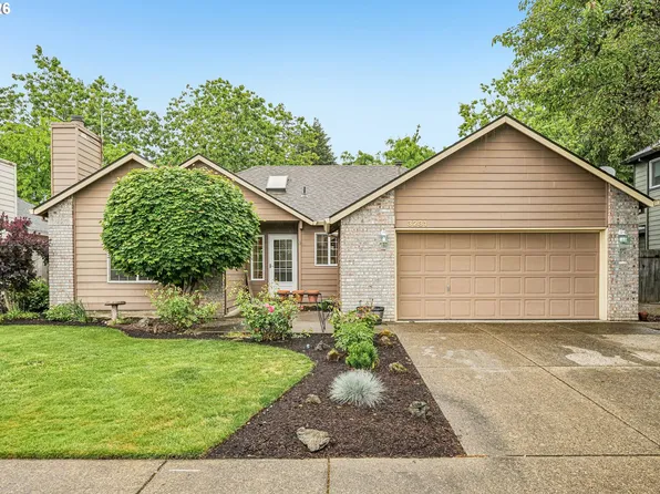 3231 NE 1st Pl, Hillsboro, OR 97124
