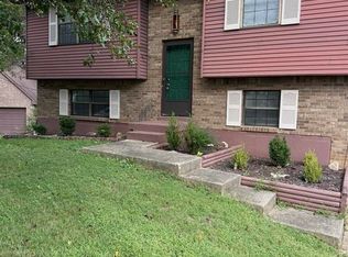 105 Candy Ct, Radcliff, KY 40160