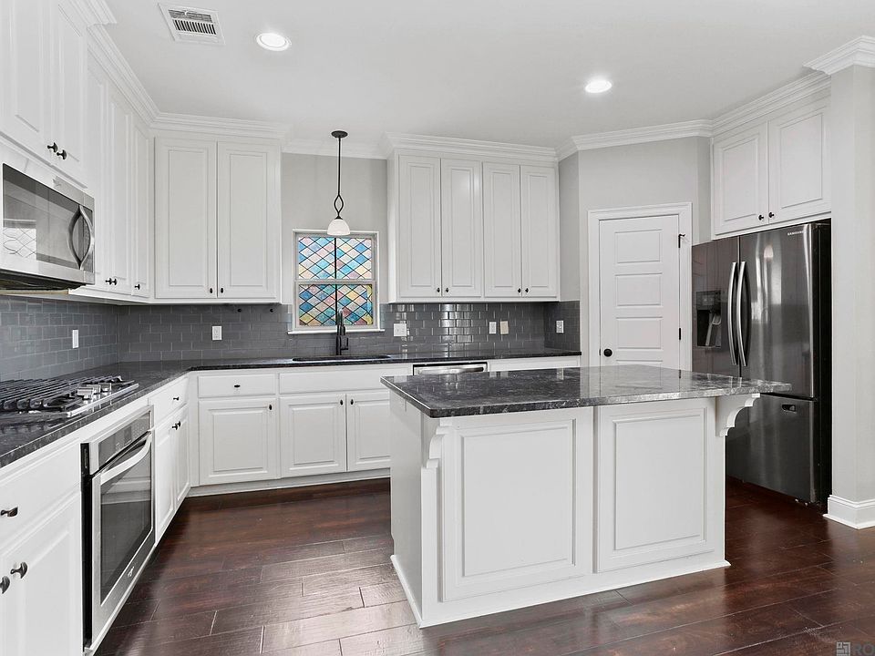 1st image of 16520 Orchard Way Dr