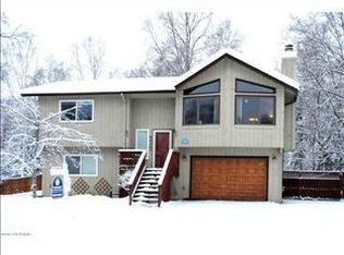 9426 W Parkview Terrace Loop, Eagle River, AK 99577