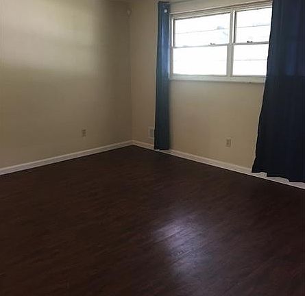 4th image of 205 Lilmont Dr
