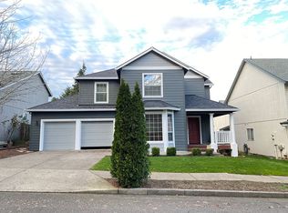 15145 SE Brackenbush Rd, Clackamas, OR 97015