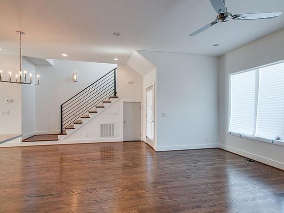 5th image of 1203 Tremont Ave