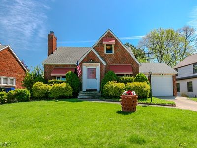 17216 Dorchester Dr, Cleveland, OH, 44119