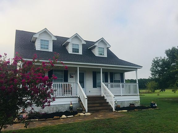 2nd image of 16150 Brewster St