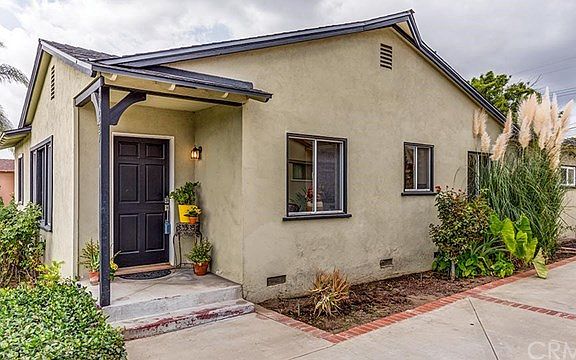 3rd image of 20627 E Calora St