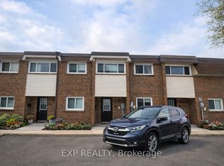55 Godstone Rd #111, Toronto, ON M2J3C8