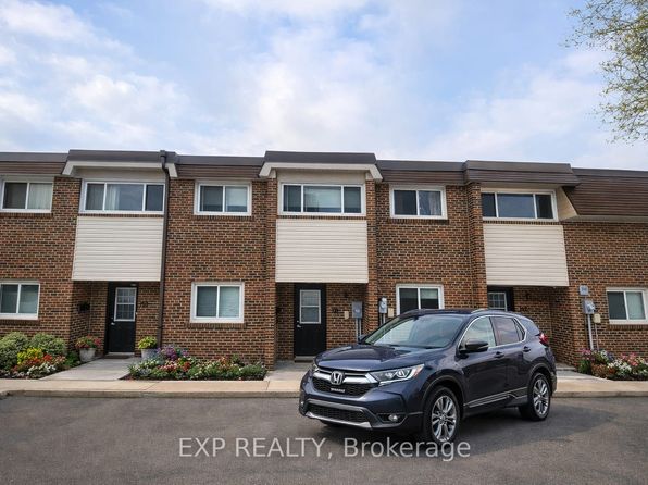 55 Godstone Rd #111, Toronto, ON M2J 3C8