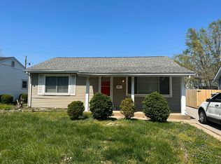 9533 Minerva Ave, Saint Louis, MO 63114