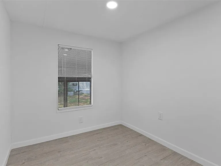 33514 Luana Ct — Photo 24