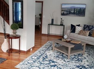 17 Poland St, Webster, MA 01570