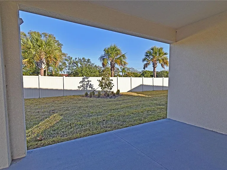 17304 Banded Gold Ln — Photo 8