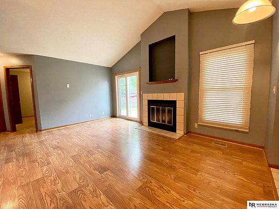 4th image of 1800 Glynn Cir