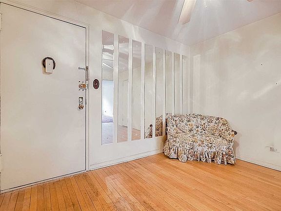 4th image of 29-10 137th St #3E