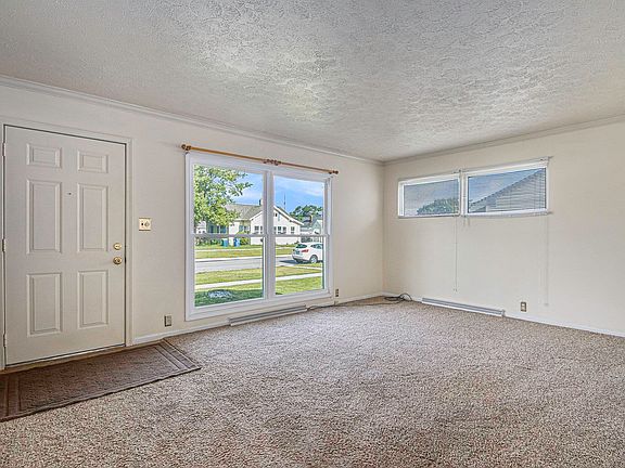 5th image of 720 Somerset Ave