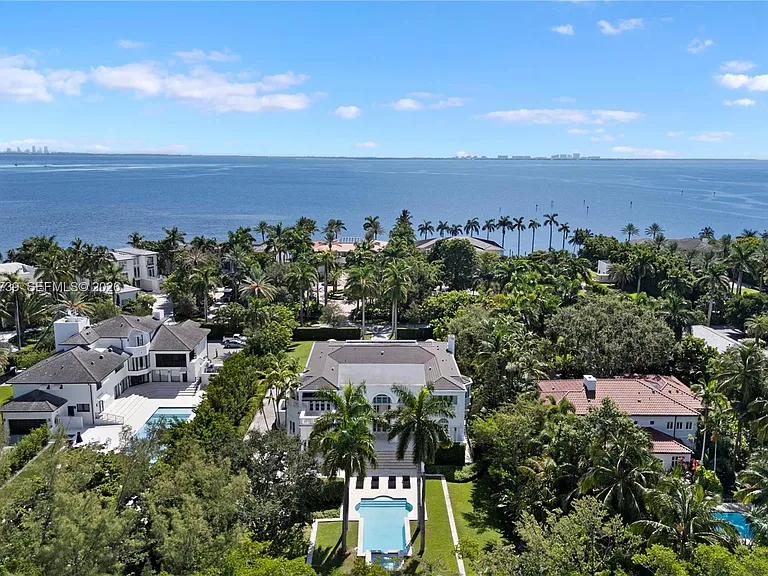 26 Tahiti Beach Island Rd — Photo 3