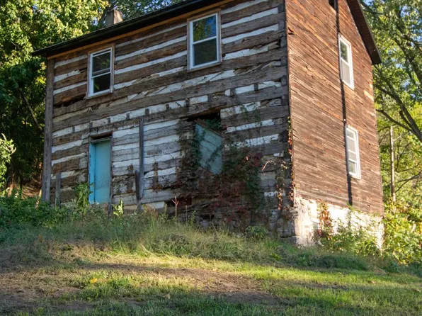 7840 Tarman Spring Rd, Waynesboro, PA 17268