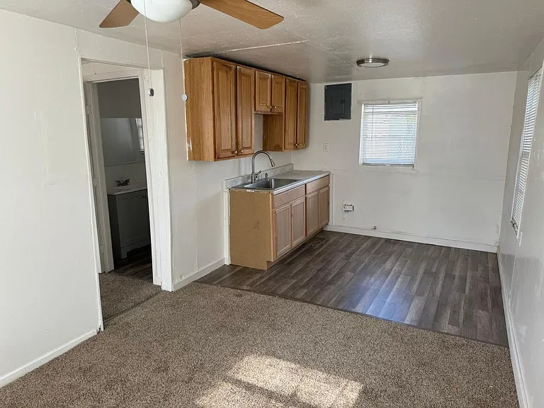 3008 Colgate St — Photo 3