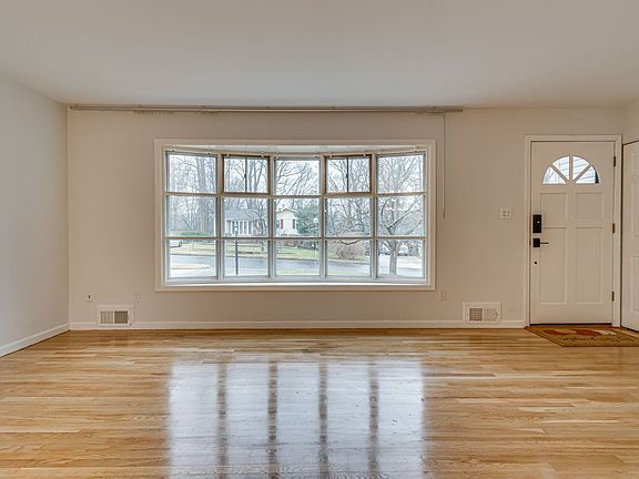 3rd image of 4223 San Juan Dr