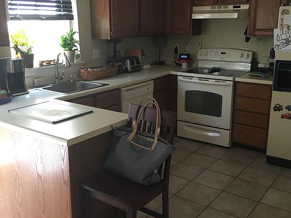 3rd image of 9546 Kimberly Lynn Cir