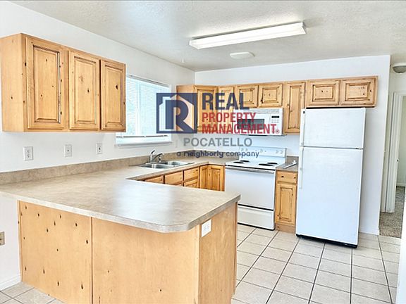 4th image of 4407 Opal Ave APT D