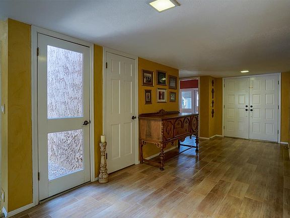 3rd image of 8053 E Via Del Desierto