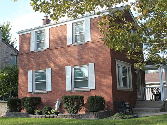 2nd image of 7800 W Bryn Mawr Ave